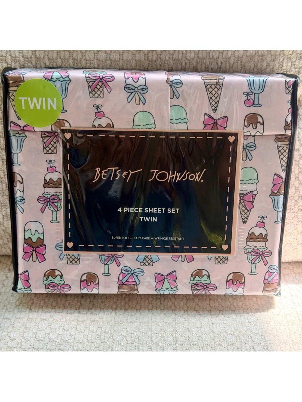 Betsey Johnson Pink Ice Cream Sheet Set 4-pc Coquette Bedding Dessert Bows New